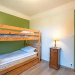 Дом отдыха Petite Maison A La Campagne Saint-Georges-de-Pointindoux