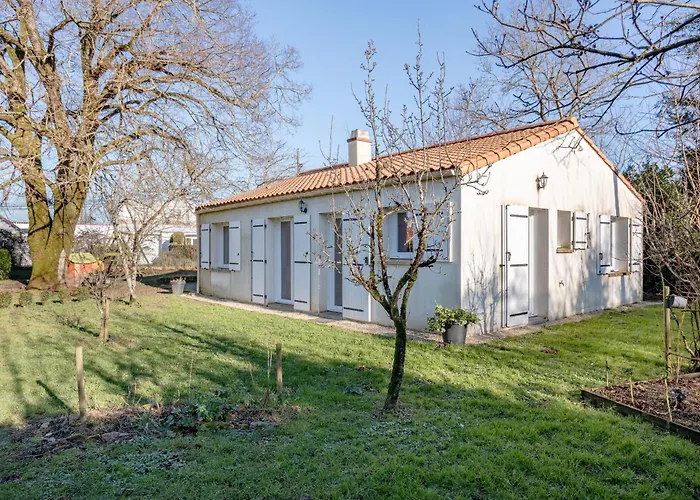 Nyaraló Petite Maison A La Campagne Saint-Georges-de-Pointindoux